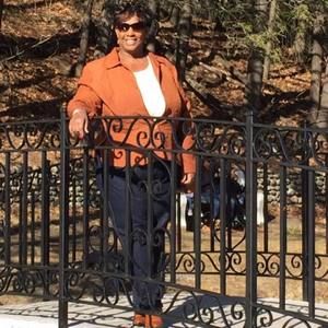 Meet your Posher, Pam